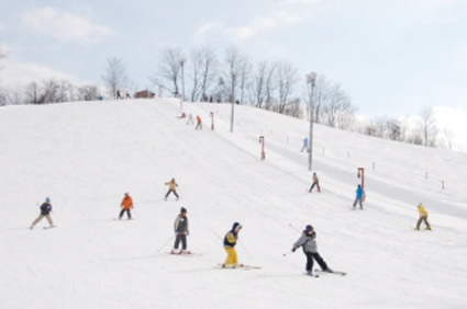 〈美郷町〉後三年スキー場▷子どもも気軽に楽しめるスキー場