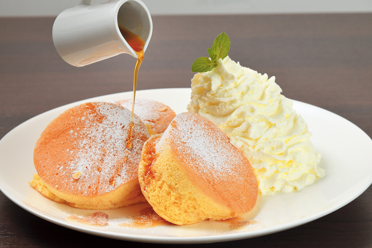 スフレパンケーキ ロッコ しっとりふわふわ食感のスフレパンケーキ専門店 Webあきたタウン情報