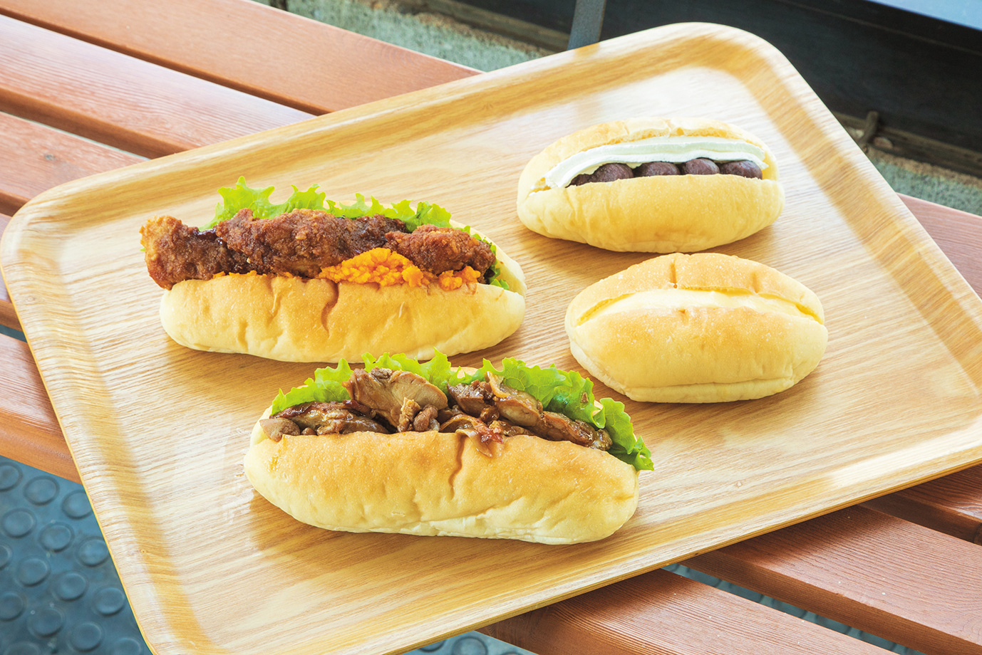 コッペパン専門店 コッペ堂 たね▷調理にこだわるもっちりコッペ