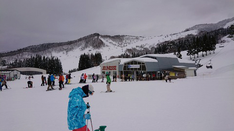 〈東成瀬村〉ジュネス栗駒スキー場▷白銀のゲレンデを楽しみ尽くそう