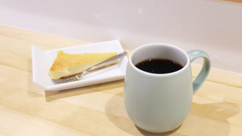 Caffè felice／Bar belissimo▷昼はカフェ・夜はバーとして営業