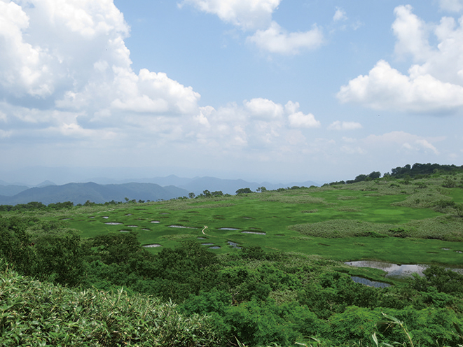 田代岳▷深呼吸したくなるようなのどかな景色