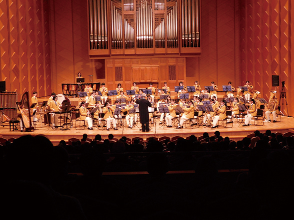 秋田県立新屋高等学校吹奏楽部学校創立40周年記念・第39回定期演奏会▷3部構成で届ける新屋高校吹奏楽部の演奏会　学校創立40周年を記念した楽しいステージ