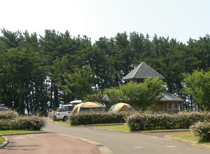 御所の台オートキャンプ場▷温泉が隣接する海と星空のキャンプ場