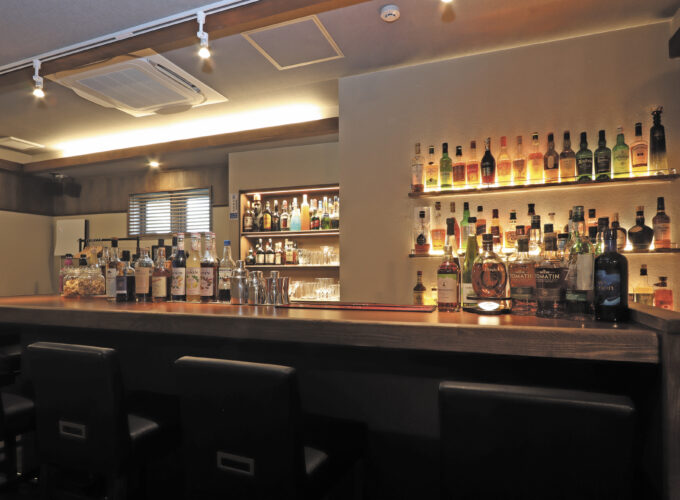BAR 清乃介 バーしんのすけ▷少人数でも愉しめるバー