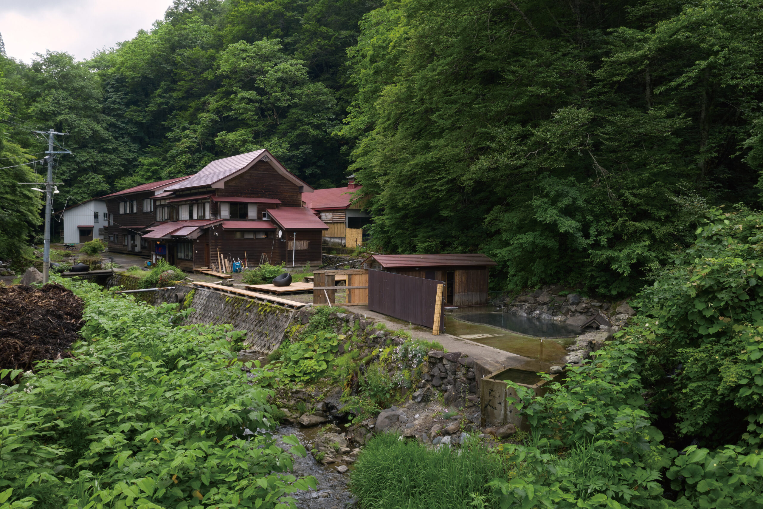 森吉山温泉 小さな森の湯▷森吉の山奥にひっそりと佇む秘湯が生まれ変わって再始動 