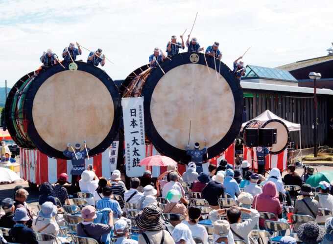 第21回北秋田市たかのす太鼓まつり▷迫力満点の太鼓と地元グルメを満喫！