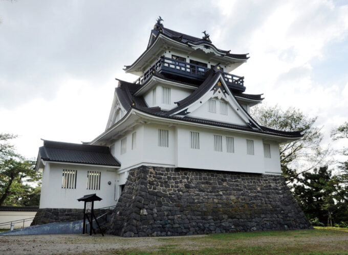 横手公園展望台▷市民に愛されて60年を迎える展望台