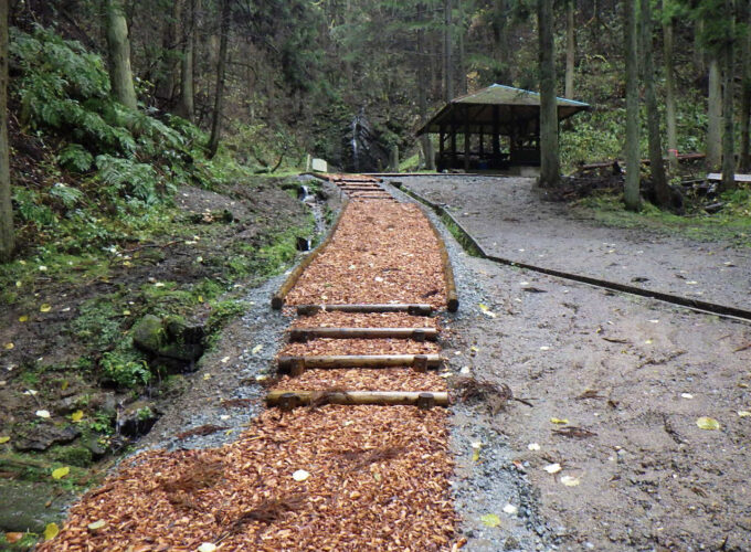 高岳山いこいの森でハイキング♪▷リニューアル登山道でリフレッシュ！