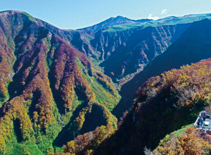 鳥海山▷紅葉シーズンの登山で心に残る秋旅を