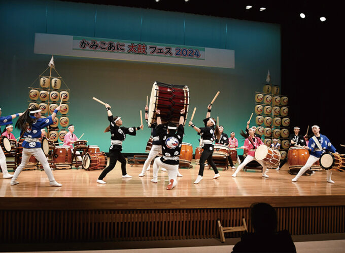 かみこあに太鼓フェス2025▷迫力満点の太鼓ステージに圧倒される