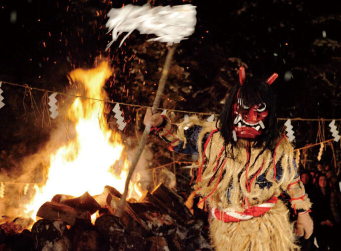 第63回なまはげ柴灯まつり▷鬼気迫る空気を会場で体感しよう