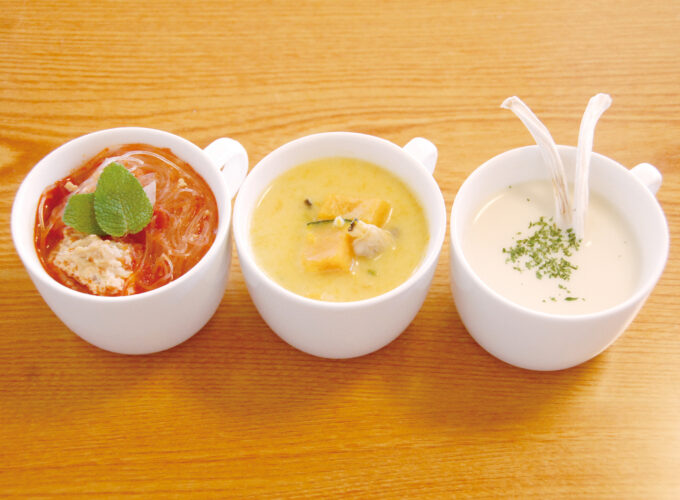 薬膳スープ▷じんわり染み渡る八峰の薬膳スープを