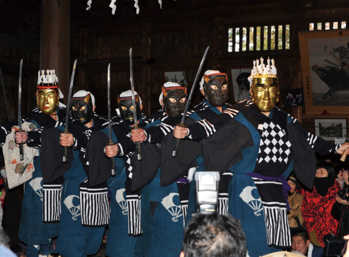 大日堂舞楽▷1300年の祈りが受け継がれる伝統行事