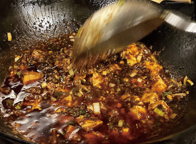 麻婆豆腐と酒▷2月に「中通chillout」の人気イベント　本格的な麻婆豆腐と多様なお酒を愉しもう