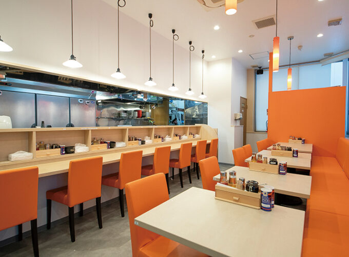 Fish and Shellfish Style ラゥメン大地 総本店▷朝ラーから楽しめる行列店！