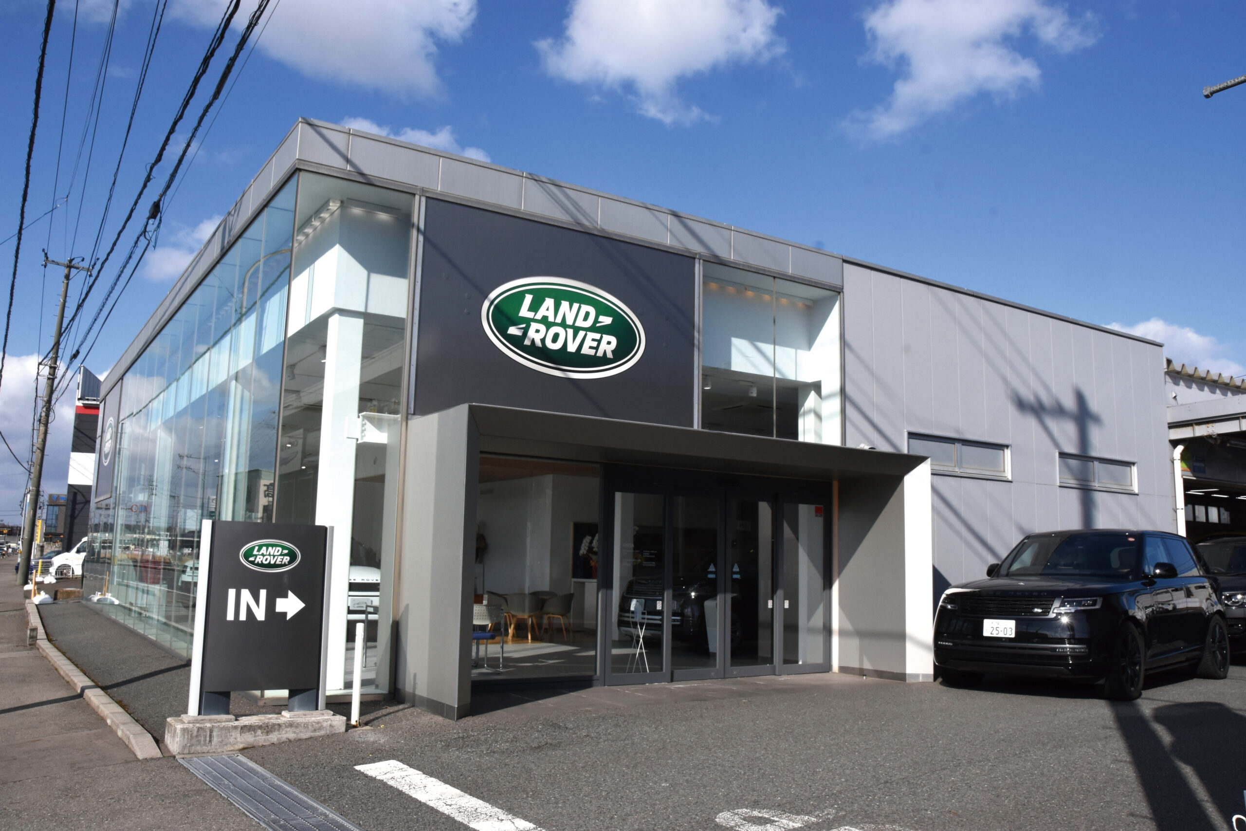 ランドローバー秋田／ランドローバー・アプルーブド秋田▷ランドローバーの販売を行う 