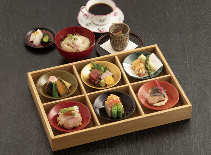 日本料理 佐藤養助