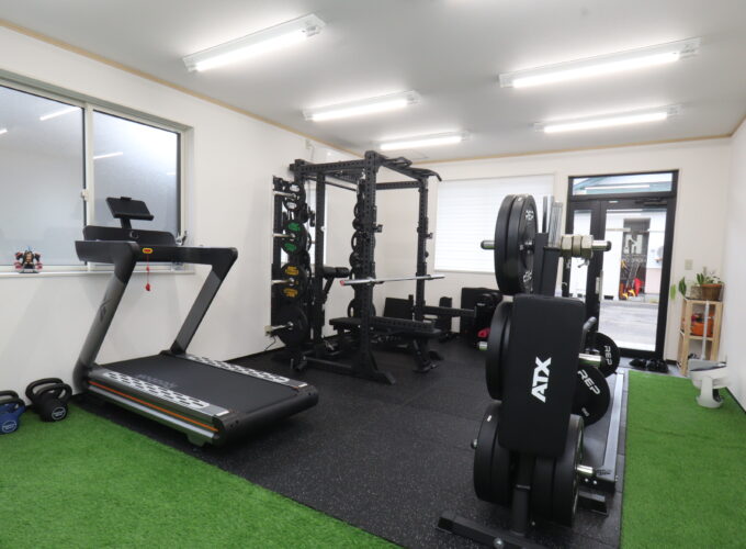 秋田市仁井田に「Personal gym HOPE ONE」がオープン！ 一人ひとりの“できた”を支えるジムで、編集部が体験