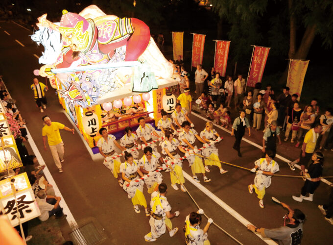 【小坂町】小坂七夕祭｜山車が一堂に集結する合同運行は必見！