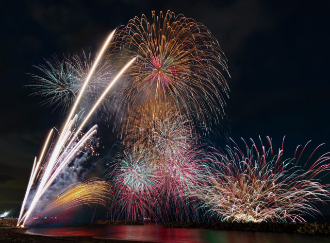 【八峰町】八峰花火フェス2026｜花火・イベント・グルメを満喫！